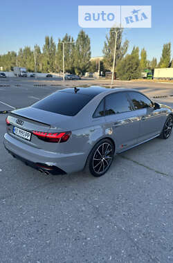 Седан Audi S4 2018 в Дніпрі