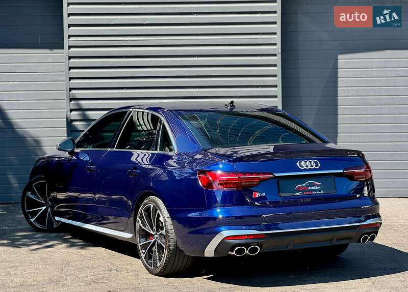 Седан Audi S4 2020 в Киеве