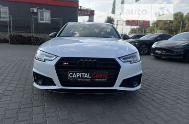 Седан Audi S4 2019 в Луцьку