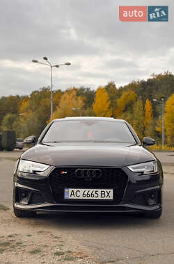 Седан Audi S4 2017 в Днепре