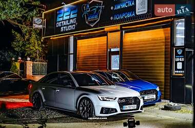 Седан Audi S4 2018 в 