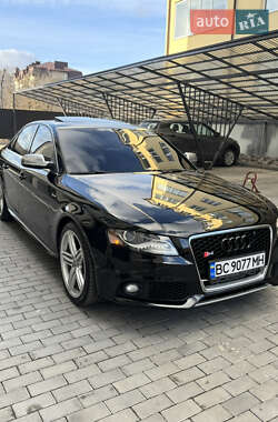 Седан Audi S4 2011 в Коломиї