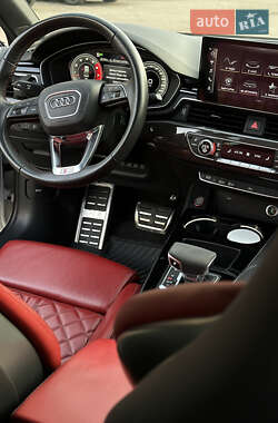 Седан Audi S4 2020 в 