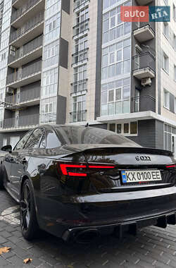 Седан Audi S4 2017 в 