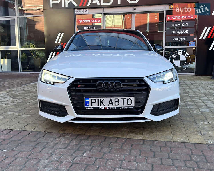 Седан Audi S4 2018 в Львове