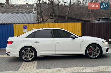 Седан Audi S4 2018 в Львове