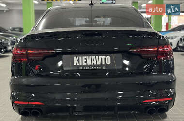 Седан Audi S4 2023 в 