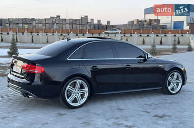 Седан Audi S4 2011 в Черновцах