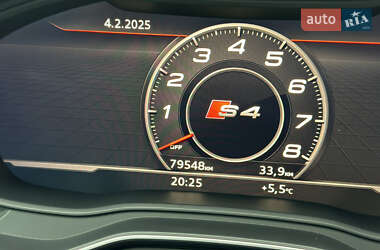 Седан Audi S4 2019 в 