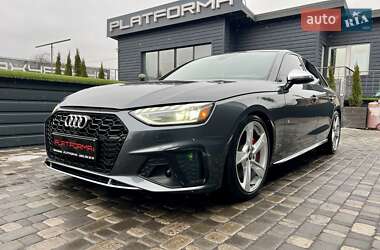 Седан Audi S4 2022 в 