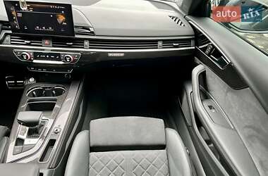 Седан Audi S4 2022 в 