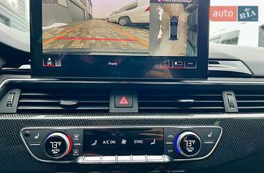 Седан Audi S4 2022 в 