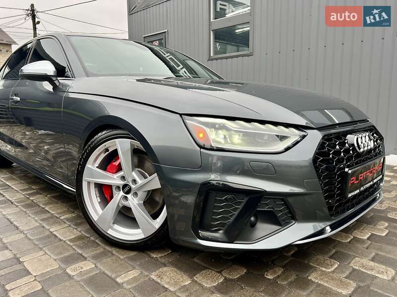 Седан Audi S4 2022 в Киеве