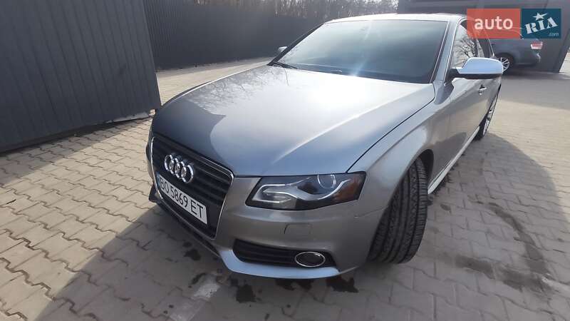 Седан Audi S4 2010 в 