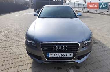 Седан Audi S4 2010 в 