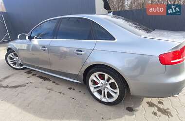 Седан Audi S4 2010 в 