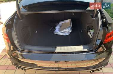 Седан Audi S4 2018 в 