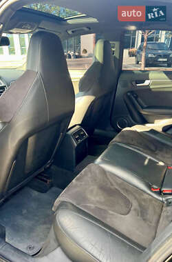 Седан Audi S4 2013 в 