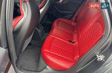 Седан Audi S4 2019 в Виннице