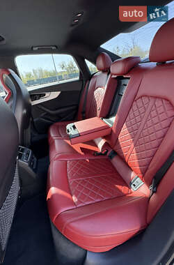 Седан Audi S4 2020 в 
