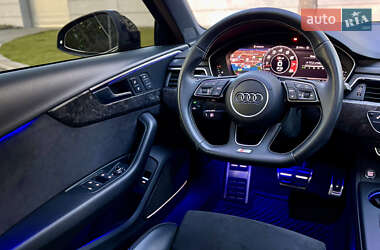 Седан Audi S4 2017 в 