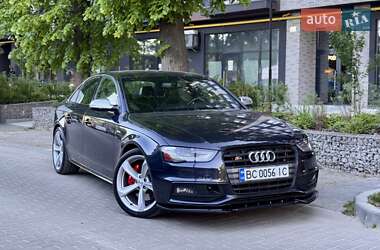 Седан Audi S4 2012 в Львові