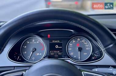 Седан Audi S4 2012 в 