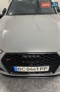 Седан Audi S4 2018 в 