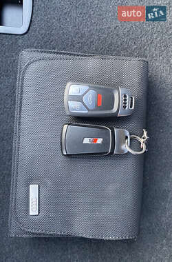 Седан Audi S4 2018 в 