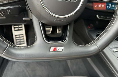 Седан Audi S4 2018 в 