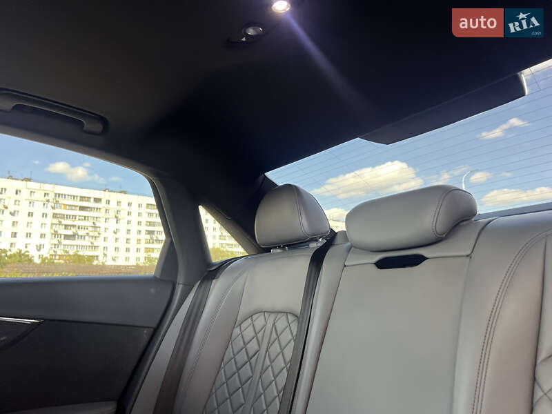 Седан Audi S4 2018 в Запорожье