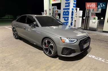 Седан Audi S4 2023 в 