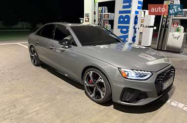 Седан Audi S4 2023 в 
