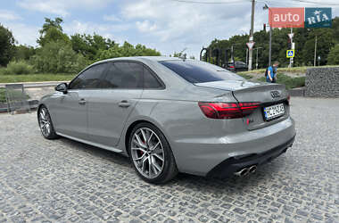 Седан Audi S4 2020 в 