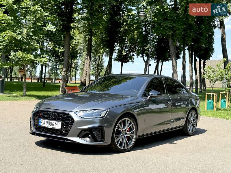 Audi S4 2023