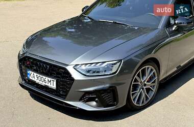 Седан Audi S4 2023 в 
