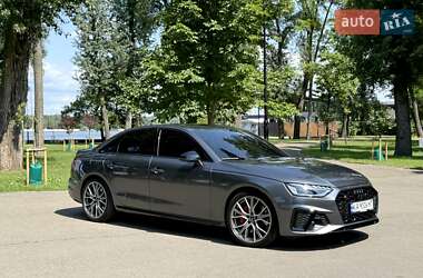 Седан Audi S4 2023 в 