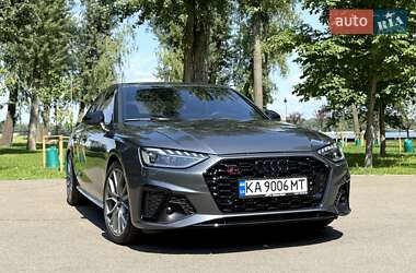 Седан Audi S4 2023 в 