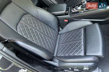 Седан Audi S4 2023 в 