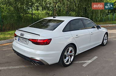 Седан Audi S4 2020 в 