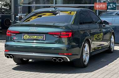 Седан Audi S4 2018 в 