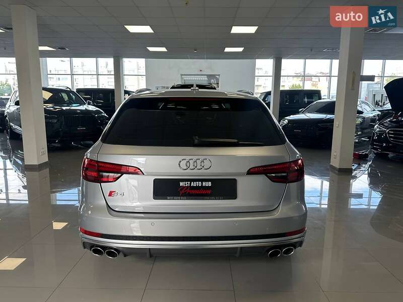 Універсал Audi S4 2017 в Києві