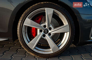 Седан Audi S4 2020 в 
