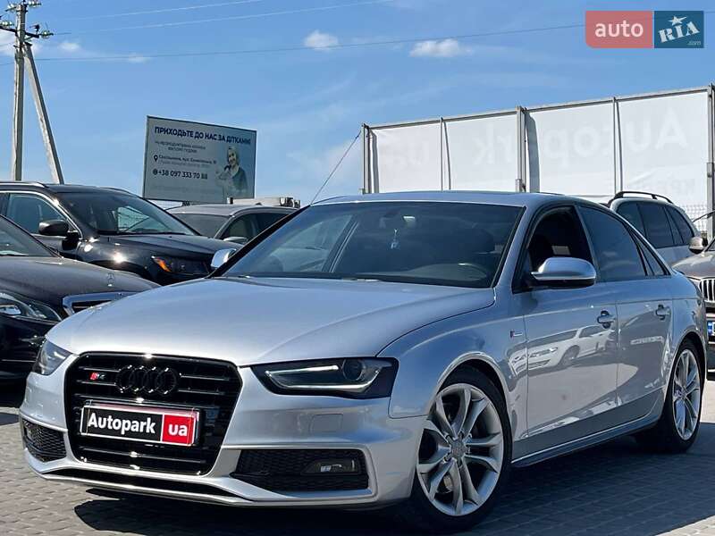 Седан Audi S4 2014 в 