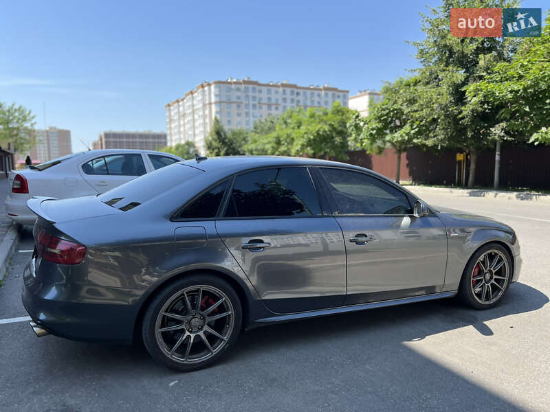 Седан Audi S4 2015 в Киеве фото 3 Седан Audi S4 2015 в Киеве