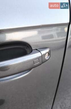 Седан Audi S4 2014 в 