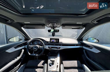 Седан Audi S4 2019 в 