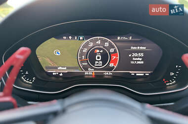 Седан Audi S4 2018 в 