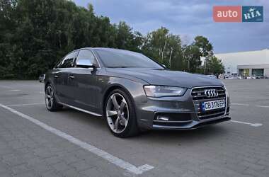 Седан Audi S4 2014 в Чернігові