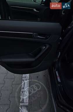 Седан Audi S4 2014 в Чернігові